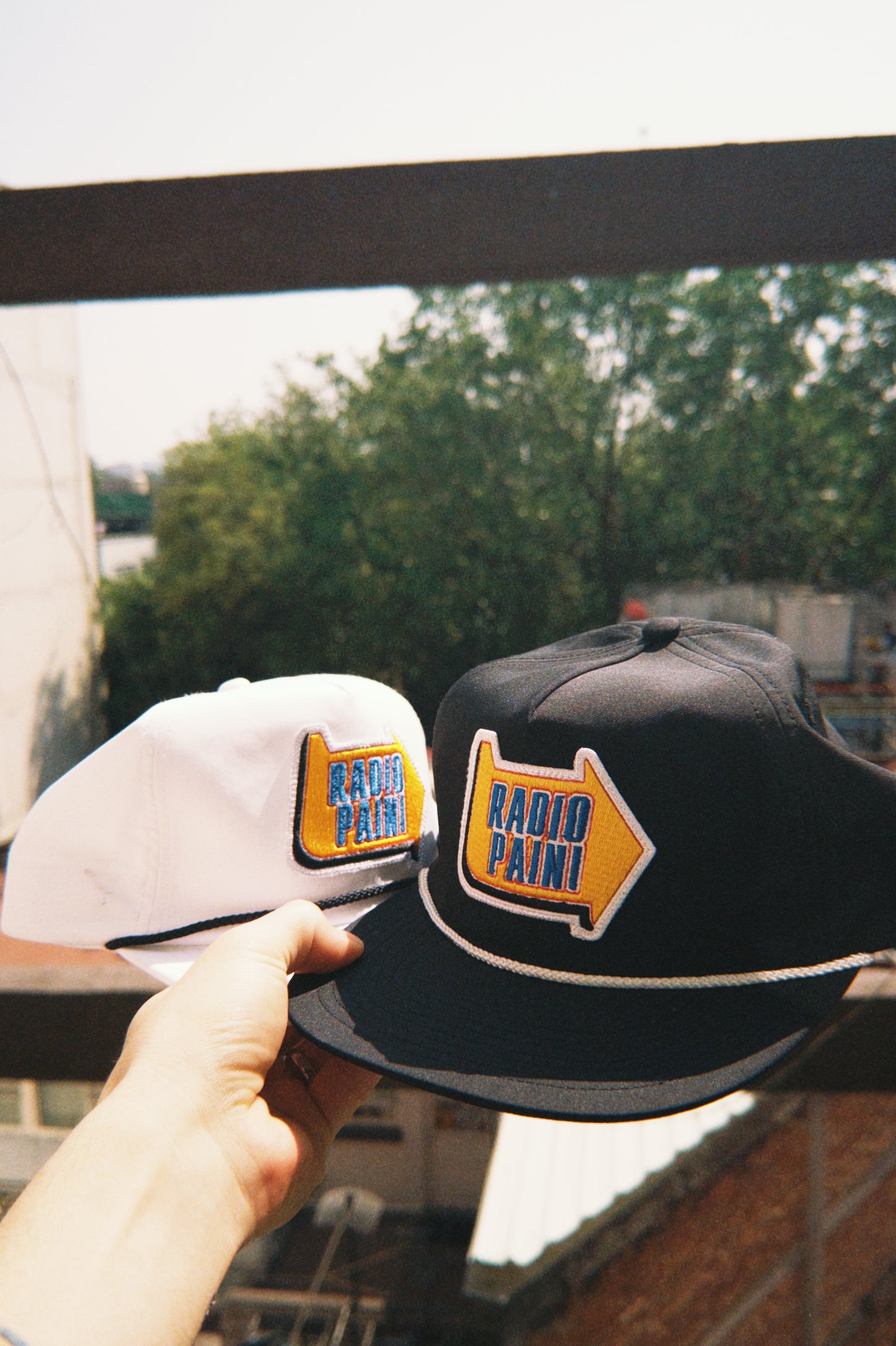 Radio Paini - Gorra Snapback con Cordón